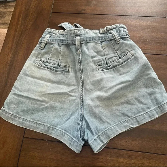{American eagle} high waisted paper bag denim shorts - Picture 4 of 6
